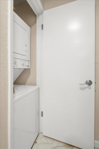 25164 Copa Del Oro Drive 203, Hayward, CA 94545