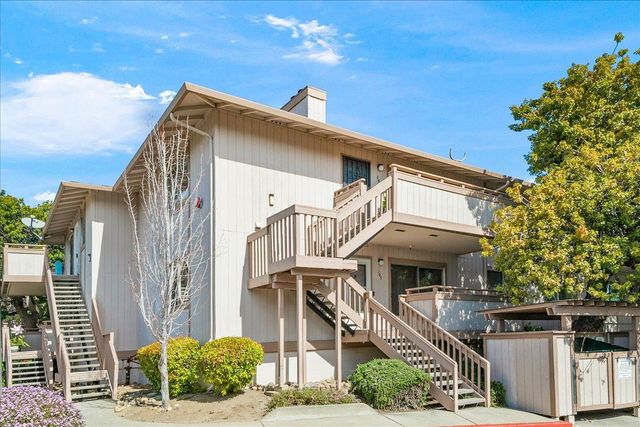 25164 Copa Del Oro Drive 203, Hayward, CA 94545