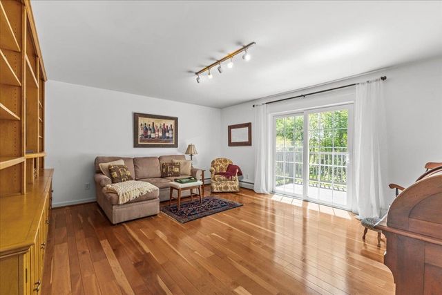 26 Peacham Lane, Essex, VT 05452