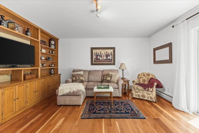 26 Peacham Lane, Essex, VT 05452