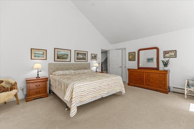 26 Peacham Lane, Essex, VT 05452