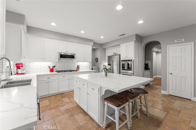 29683 Ski Ranch Street, Murrieta, CA 92563