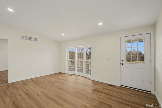 3025 N Lake Pleasant Road, Attica, MI 48412