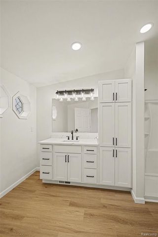 3025 N Lake Pleasant Road, Attica, MI 48412