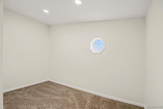 3025 N Lake Pleasant Road, Attica, MI 48412