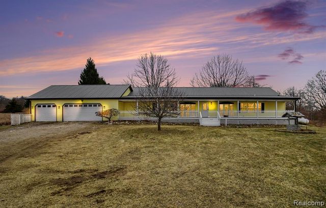 3025 N Lake Pleasant Road, Attica, MI 48412