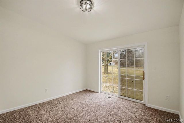 3025 N Lake Pleasant Road, Attica, MI 48412