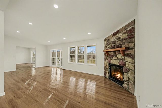 3025 N Lake Pleasant Road, Attica, MI 48412