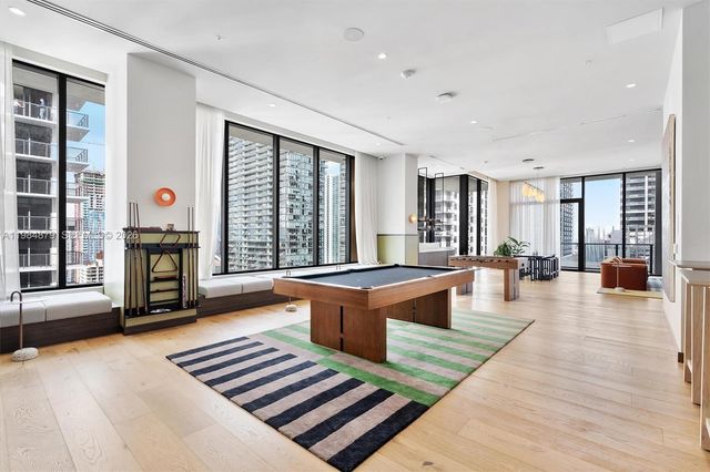 11 NE 6th St 1805, Miami, FL 33132