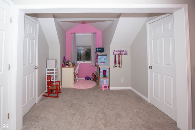 7602 W Mockingbird Court, Fairland, IN 46126
