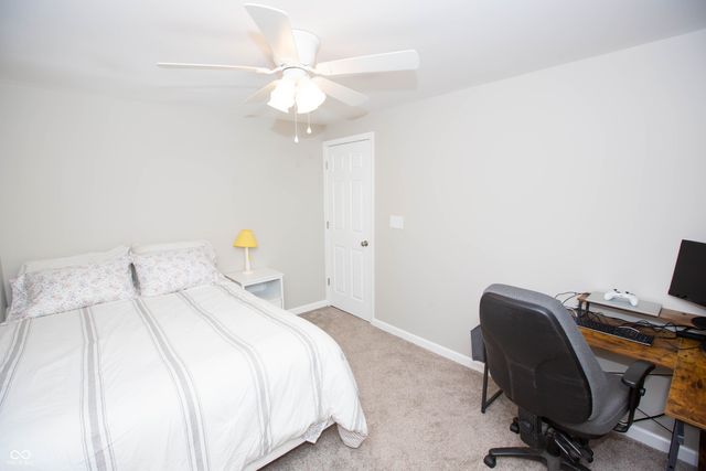 7602 W Mockingbird Court, Fairland, IN 46126