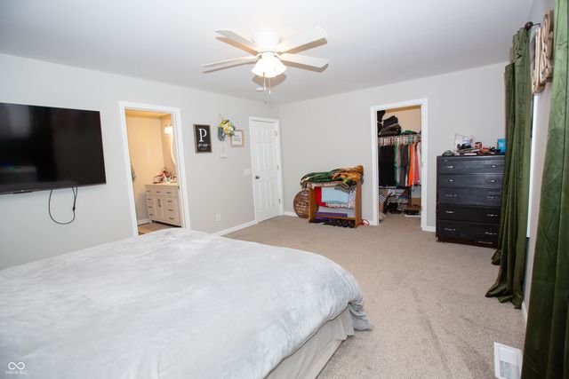7602 W Mockingbird Court, Fairland, IN 46126