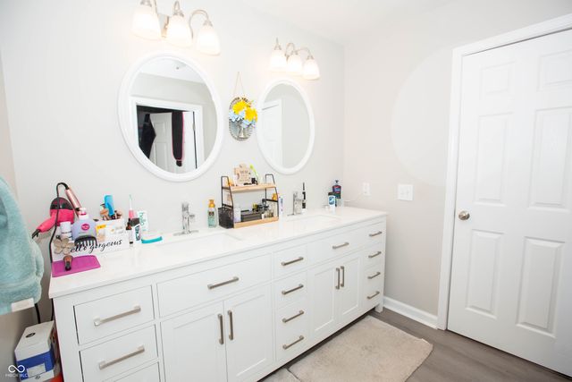 7602 W Mockingbird Court, Fairland, IN 46126