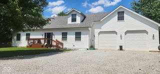7602 W Mockingbird Court, Fairland, IN 46126