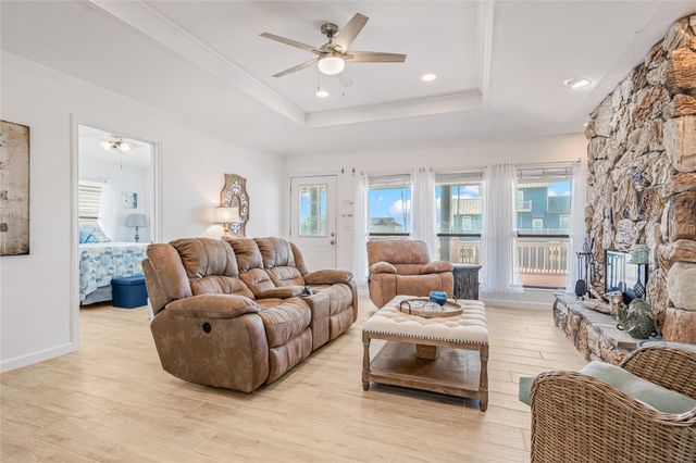 3225 Sea Castle Drive, Crystal Beach, TX 77650