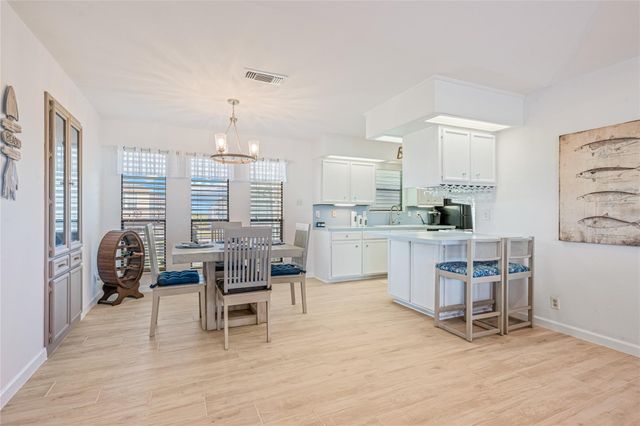 3225 Sea Castle Drive, Crystal Beach, TX 77650