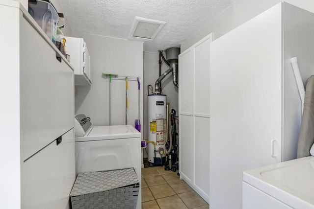 4549 Saint Rita Lane, Columbus, OH 43213