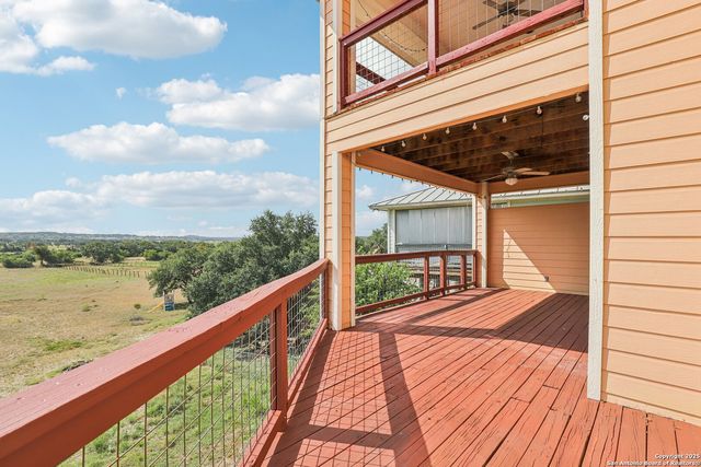 1477 Lavaca, Canyon Lake, TX 78133
