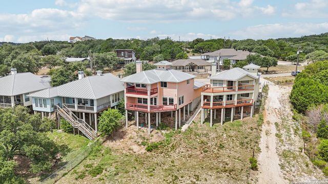 1477 Lavaca, Canyon Lake, TX 78133