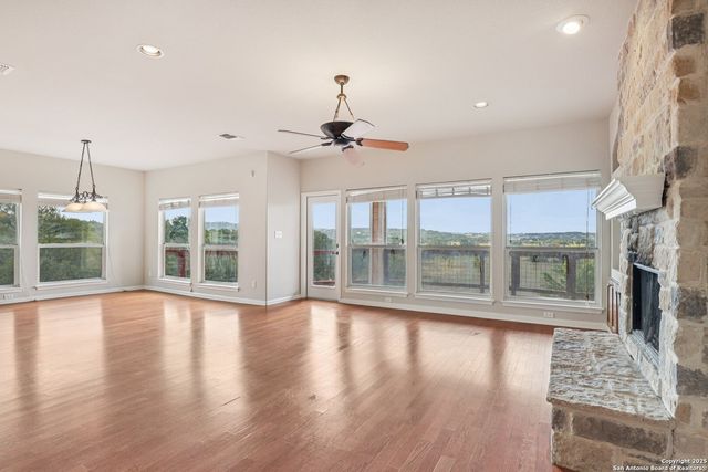 1477 Lavaca, Canyon Lake, TX 78133