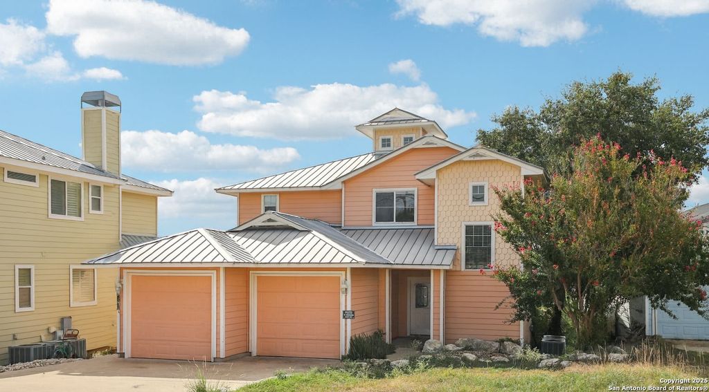 1477 Lavaca, Canyon Lake, TX 78133