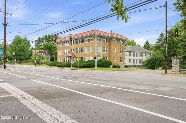 1971 Bardstown Rd APT 4, Louisville, KY 40205