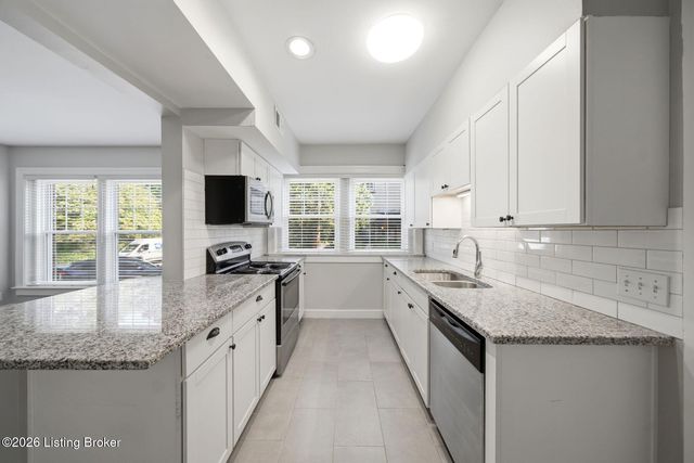 1971 Bardstown Rd APT 4, Louisville, KY 40205