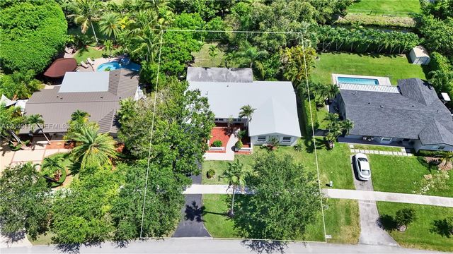 10435 SW 96th St, Miami, FL 33176