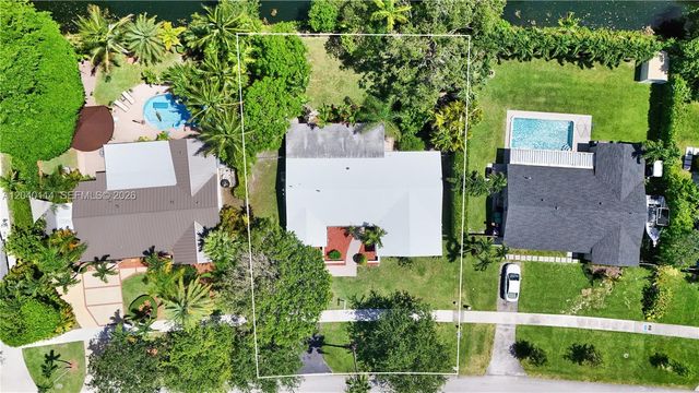 10435 SW 96th St, Miami, FL 33176