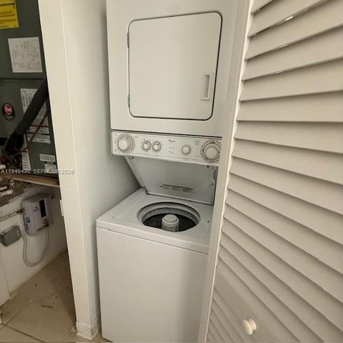 13783 SW 66th St 219A, Miami, FL 33183