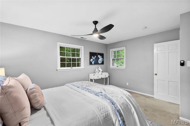 4115 Charbonier Road, Florissant, MO 63031