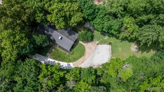 4115 Charbonier Road, Florissant, MO 63031