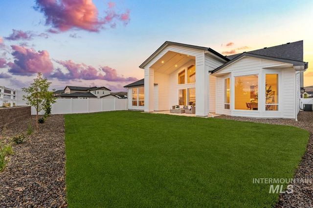 14133 N Goldfinch Ave, Boise, ID 83714