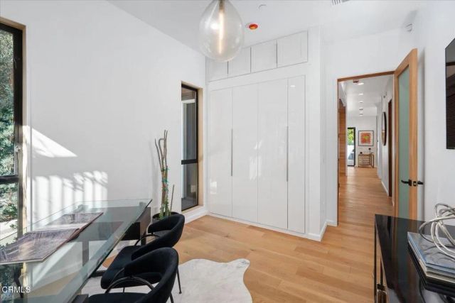 10747 Valleyheart Drive, Studio City, CA 91604