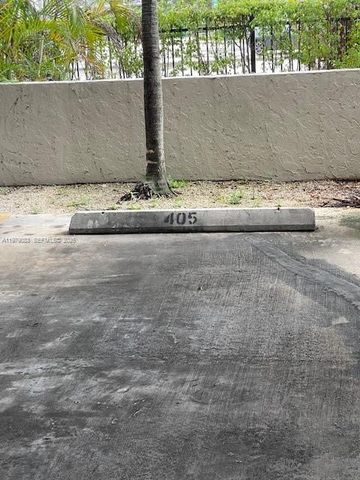 13455 NE 10th Ave 405, North Miami, FL 33161