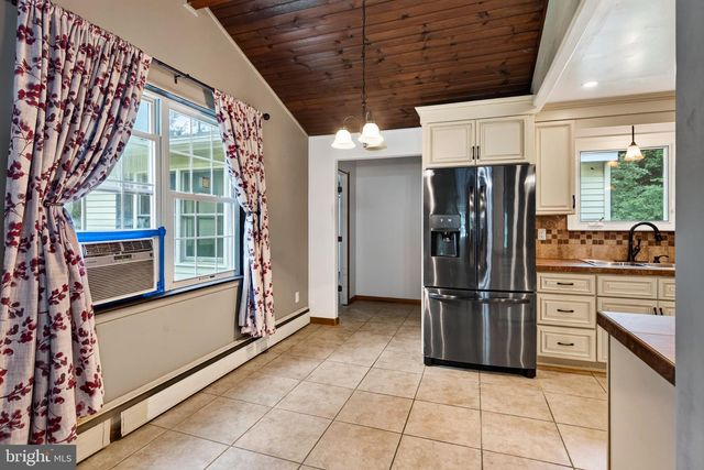 1285 BELMONT AVE, West Chester, PA 19380