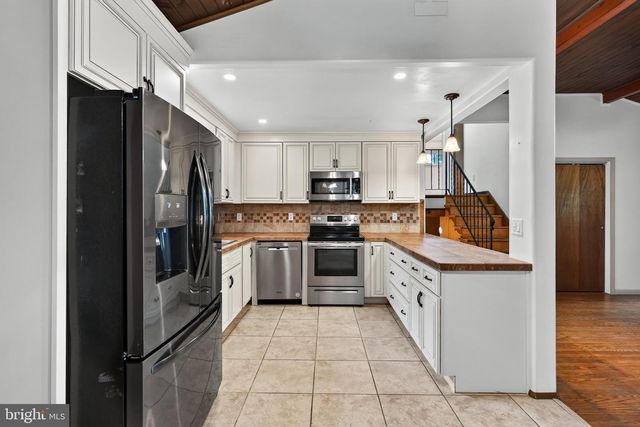 1285 BELMONT AVE, West Chester, PA 19380