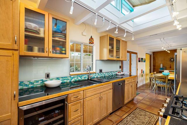 38666 Paradise Way, Cathedral City, CA 92234