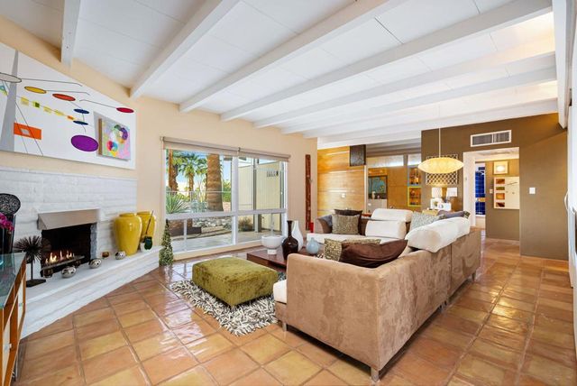 38666 Paradise Way, Cathedral City, CA 92234