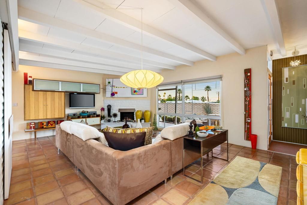 Image 6 of property listing at 38666 Paradise Way, Cathedral City, CA 92234