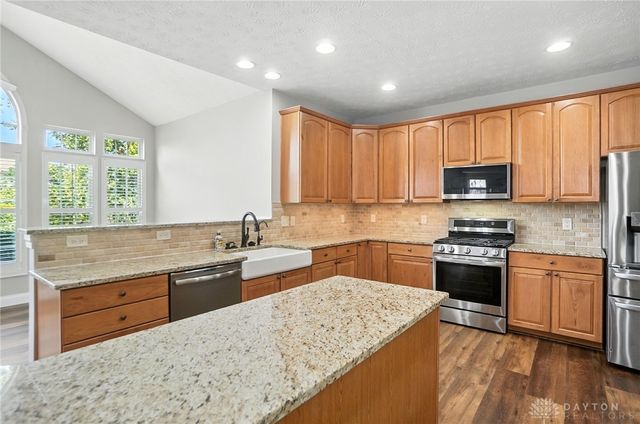 1388 Bareback Trail, Beavercreek Twp, OH 45434