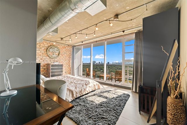 1720 Harrison St 1725, Hollywood, FL 33020