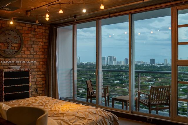 1720 Harrison St 1725, Hollywood, FL 33020