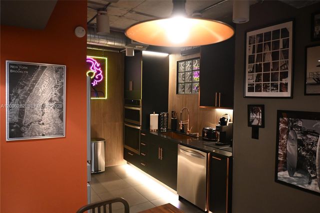 1720 Harrison St 1725, Hollywood, FL 33020