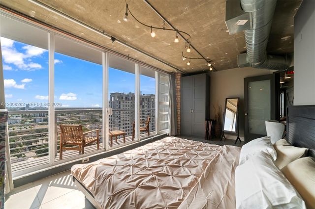 1720 Harrison St 1725, Hollywood, FL 33020