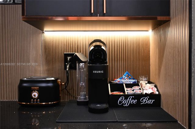 1720 Harrison St 1725, Hollywood, FL 33020