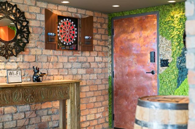 1720 Harrison St 1725, Hollywood, FL 33020