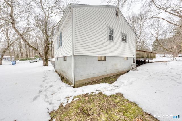 113 Hanks Hill Road, Mansfield, CT 06268