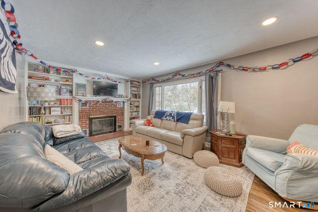 113 Hanks Hill Road, Mansfield, CT 06268