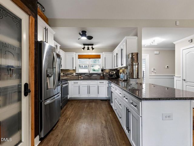 2570 Tarheel Road, Benson, NC 27504